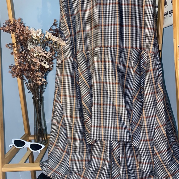 A Line Dress - Picture 4 of 4